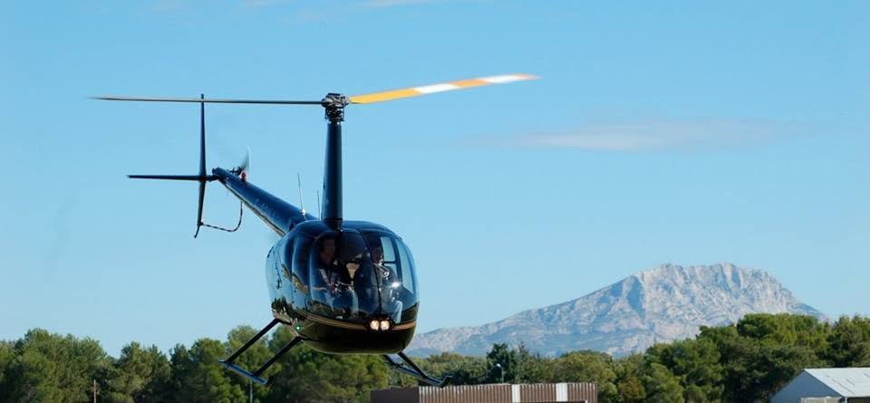 Robinson R44